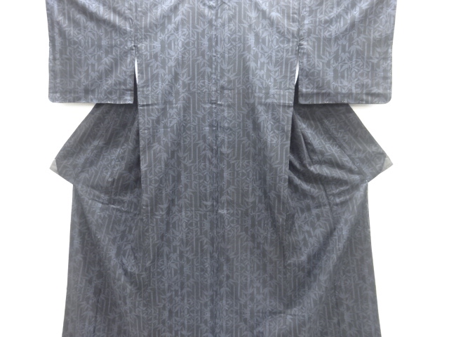 竹笹模様織り出し本場泥大島紬着物(5マルキ)